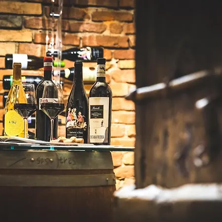 Tid House Bed & Breakfast 3*